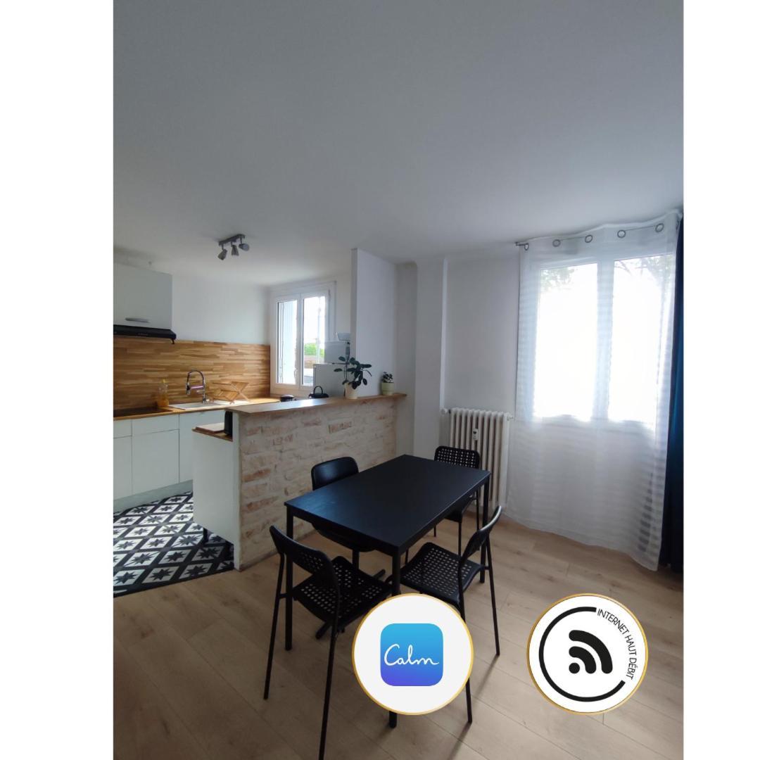 Chambre Dans Appartement Les Grands Noels Saint-Sébastien-sur-Loire Exteriér fotografie